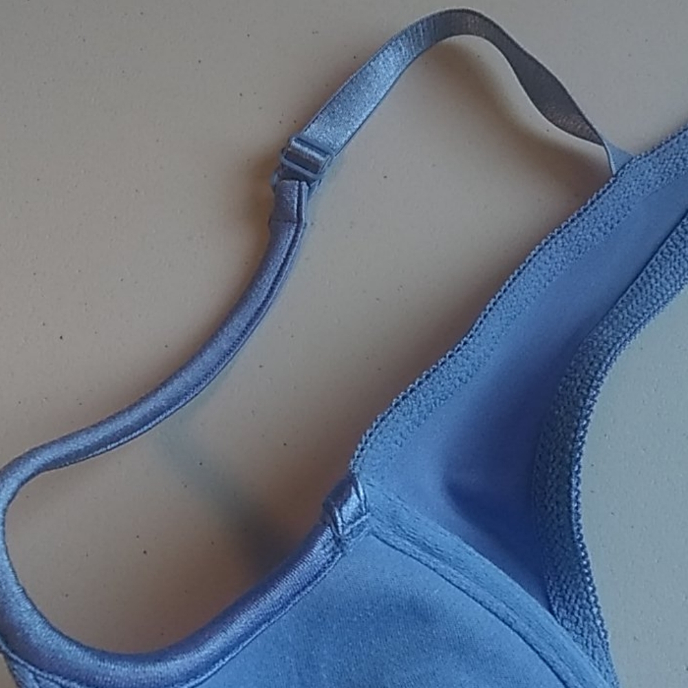 Bra - Picture 7 of 11